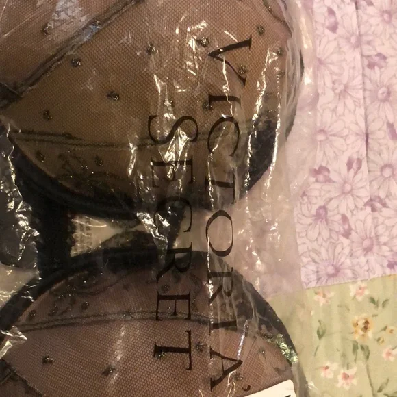 Victoria's Secret Brown Bra - Picture 8 of 9